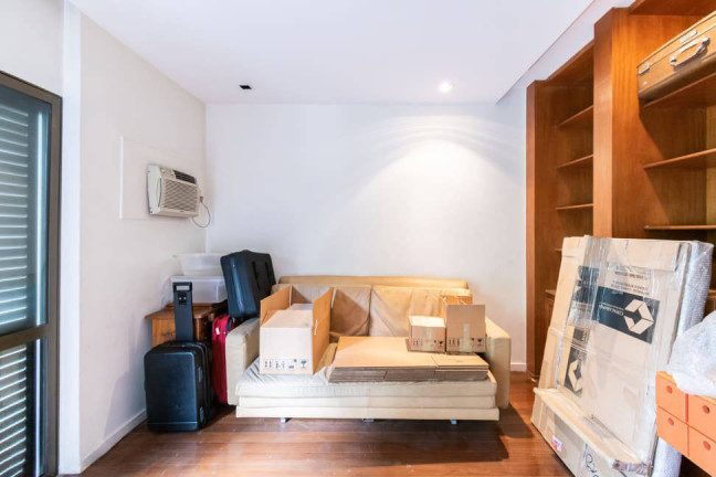 Imagem Apartamento com 3 Quartos à Venda,  em Leblon - Rio De Janeiro