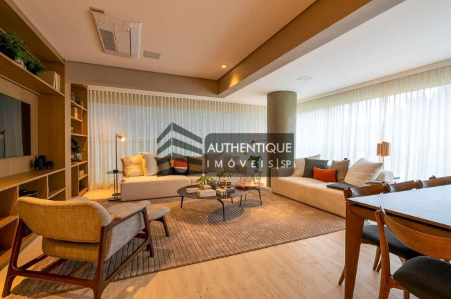 Apartamento com 3 Quartos à Venda, 153 m² em Moema - São Paulo