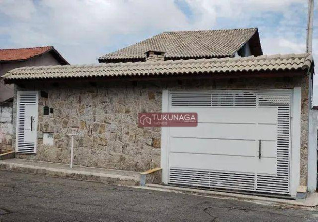 Sobrado com 4 Quartos à Venda, 309 m² em Centro - Arujá