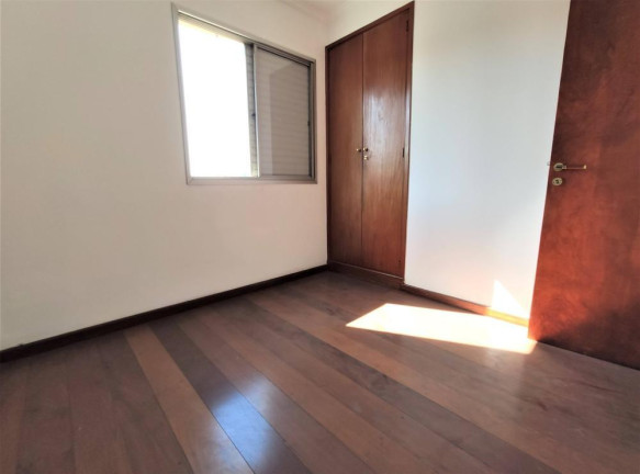 Imagem Imóvel com 3 Quartos à Venda, em Sacomã - São Paulo Imagem Imóvel com 3 Quartos à Venda, em Sacomã - São Paulo