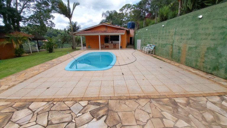 Imagem Chácara com 2 Quartos à Venda, 482 m² em Estância Santa Maria Do Portão - Atibaia Imagem Chácara com 2 Quartos à Venda, 482 m² em Estância Santa Maria Do Portão - Atibaia