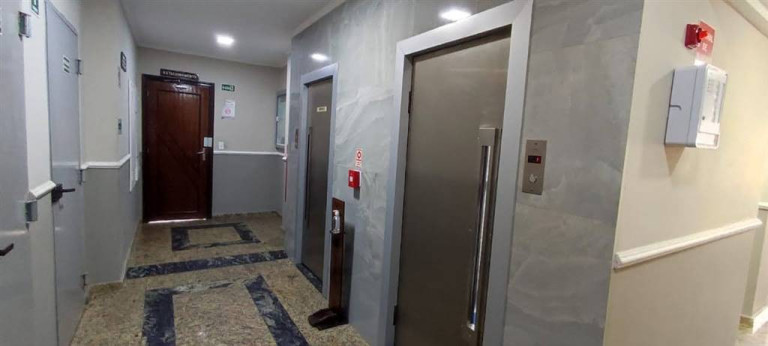 Imagem Apartamento com 2 Quartos à Venda, 77 m² em Ocian - Praia Grande