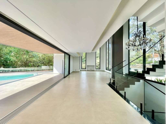 Imagem Casa com 4 Quartos à Venda, 724 m² em São Paulo Ii - Cotia