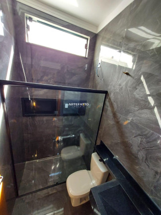 Imagem Casa com 3 Quartos à Venda, 130 m²