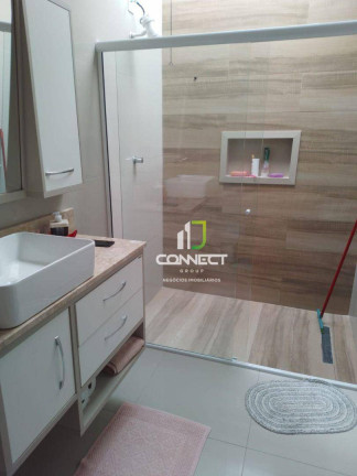 Imagem Casa com 2 Quartos à Venda, 130 m² em Espinheiros - Itajaí Imagem Casa com 2 Quartos à Venda, 130 m² em Espinheiros - Itajaí