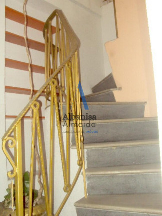 Imagem Casa com 5 Quartos à Venda, 230 m² em Centro - Fortaleza Imagem Casa com 5 Quartos à Venda, 230 m² em Centro - Fortaleza