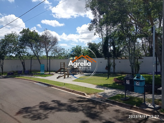 Imagem Imóvel com 3 Quartos à Venda, 196 m² em Condominio Residencial Califórnia - Estiva Gerbi Imagem Imóvel com 3 Quartos à Venda, 196 m² em Condominio Residencial Califórnia - Estiva Gerbi
