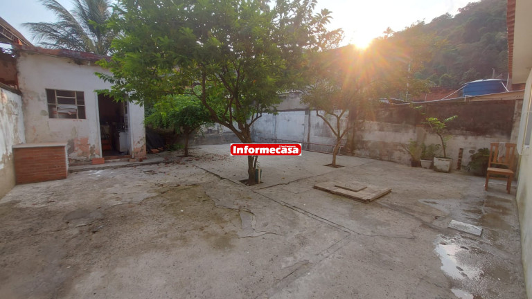 Imagem Casa com 4 Quartos à Venda, 120 m² em Austin - Nova Iguaçu