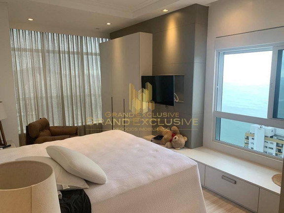 Imagem Apartamento com 3 Quartos à Venda, 152 m² em Centro - Balneário Camboriú Imagem Apartamento com 3 Quartos à Venda, 152 m² em Centro - Balneário Camboriú