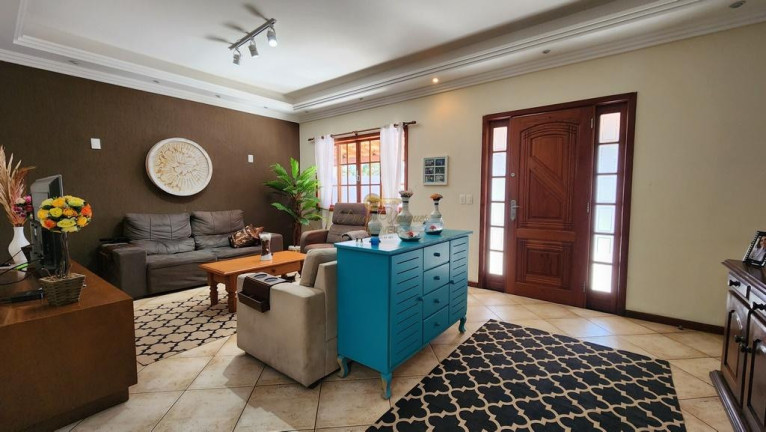 Imagem Casa com 4 Quartos à Venda, 152 m² em Fazendinha - Teresópolis