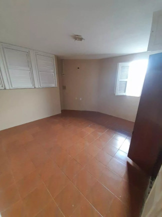 Casa com 3 Quartos à Venda,  em Junco - Sobral