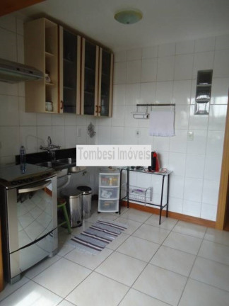 Imagem Sobrado com 3 Quartos à Venda, 176 m² em Jardim Sabará - Porto Alegre Imagem Sobrado com 3 Quartos à Venda, 176 m² em Jardim Sabará - Porto Alegre