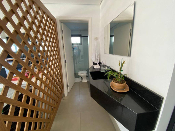 Imagem Casa com 4 Quartos à Venda, 305 m² em Alphaville Residencial Dois - Barueri Imagem Casa com 4 Quartos à Venda, 305 m² em Alphaville Residencial Dois - Barueri