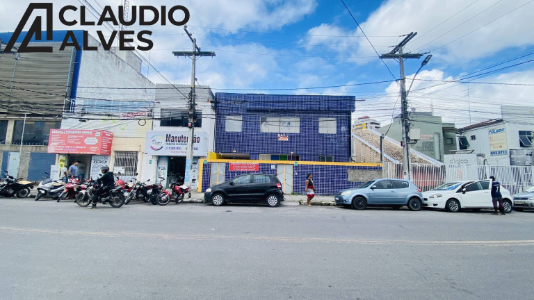 Sala Comercial à Venda,  em Feira De Santana