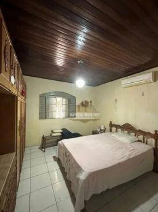Imagem Casa com 3 Quartos à Venda, 270 m² em Coophema - Cuiabá Imagem Casa com 3 Quartos à Venda, 270 m² em Coophema - Cuiabá