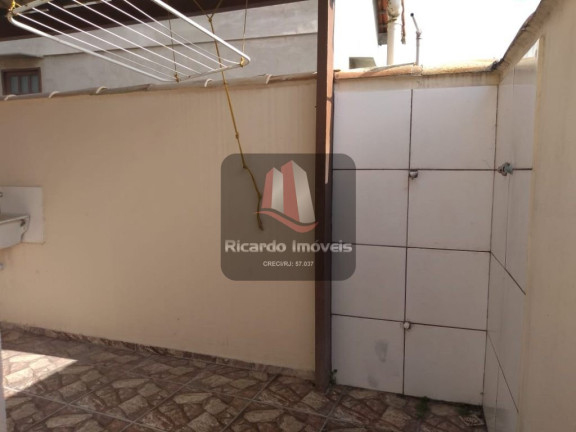 Imagem Imóvel com 2 Quartos à Venda, 50 m² em Peró - Cabo Frio