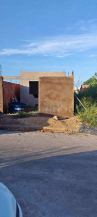 Casa com 2 Quartos à Venda,  em Jardim Primavera - Montes Claros
