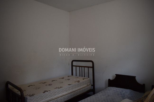 Imagem Casa com 3 Quartos à Venda, 235 m² em Região De Capivari - Campos Do Jordão