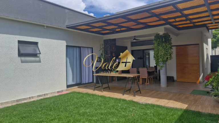 Imagem Casa com 3 Quartos à Venda, 134 m² em Condomínio Terras Do Vale - Caçapava Imagem Casa com 3 Quartos à Venda, 134 m² em Condomínio Terras Do Vale - Caçapava