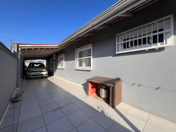 Imagem Casa com 3 Quartos à Venda, 150 m² em Centro - Balneário Barra Do Sul Imagem Casa com 3 Quartos à Venda, 150 m² em Centro - Balneário Barra Do Sul