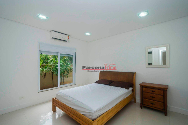 Imagem Casa com 7 Quartos à Venda, 510 m² em Riviera Módulo 24 - Bertioga Imagem Casa com 7 Quartos à Venda, 510 m² em Riviera Módulo 24 - Bertioga