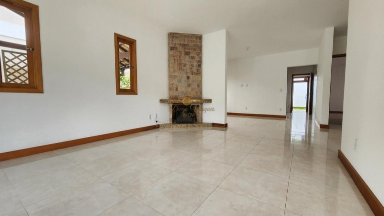 Imagem Casa com 3 Quartos à Venda, 156 m² em Cascata Do Imbuí - Teresópolis Imagem Casa com 3 Quartos à Venda, 156 m² em Cascata Do Imbuí - Teresópolis