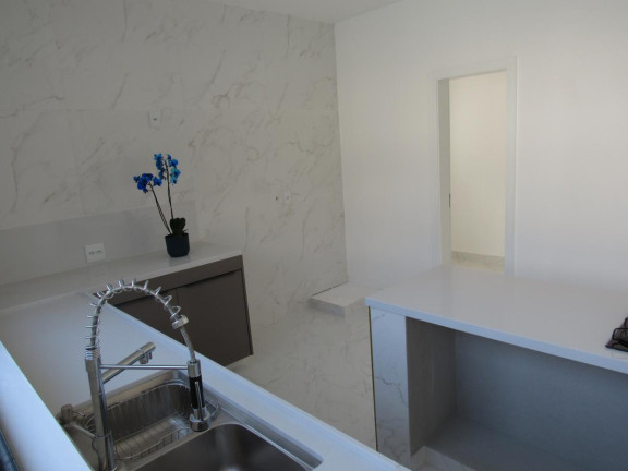 Imagem Casa com 4 Quartos à Venda, 350 m² em Recreio Dos Bandeirantes - Rio De Janeiro