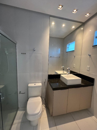 Imagem Casa com 4 Quartos à Venda, 240 m² em Ponta Negra - Manaus
