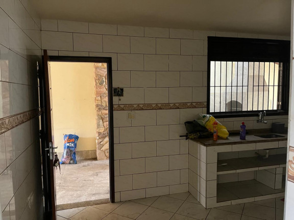 Imagem Casa com 2 Quartos à Venda, 222 m² em Campo Grande - Rio De Janeiro