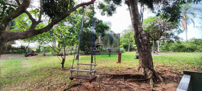 Imagem Imóvel com 3 Quartos à Venda, 237 m² em Park Residencial Convívio - Botucatu