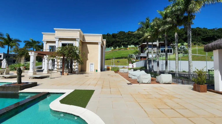 Imagem Terreno à Venda, 1.279 m² em Estaleirinho - Balneário Camboriú Imagem Terreno à Venda, 1.279 m² em Estaleirinho - Balneário Camboriú
