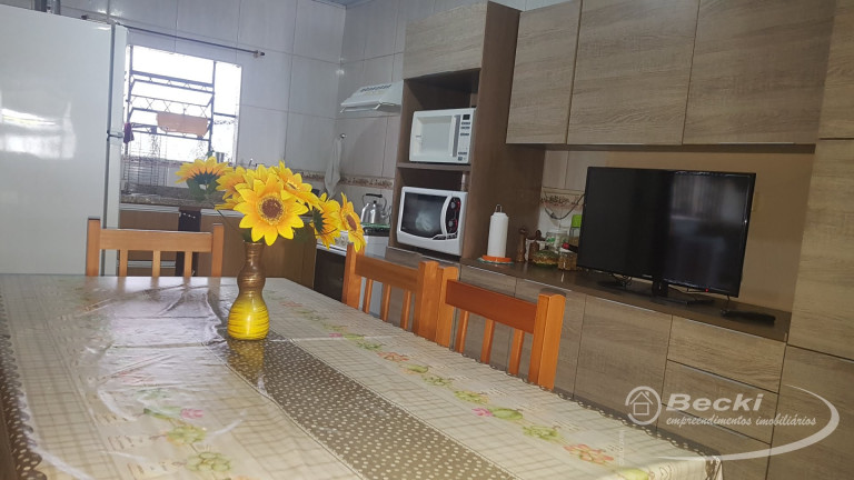 Imagem Casa com 3 Quartos à Venda, 139 m² em Petrópolis - Joinville