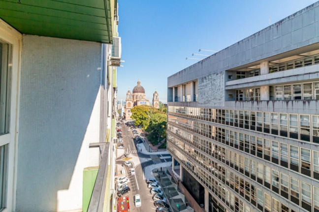 Imagem Imóvel com 3 Quartos à Venda, 139 m² em Centro Histórico - Porto Alegre Imagem Imóvel com 3 Quartos à Venda, 139 m² em Centro Histórico - Porto Alegre
