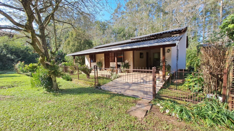 Imagem Chácara com 3 Quartos à Venda, 120 m² em Linha Santa Cruz - Santa Cruz Do Sul Imagem Chácara com 3 Quartos à Venda, 120 m² em Linha Santa Cruz - Santa Cruz Do Sul