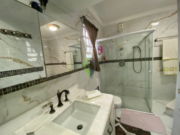 Imagem Casa com 3 Quartos à Venda, 210 m² em Embaré - Santos Imagem Casa com 3 Quartos à Venda, 210 m² em Embaré - Santos