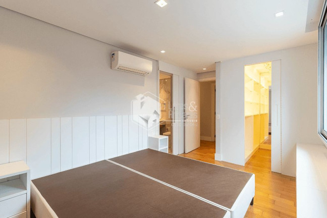 Imagem Apartamento com 3 Quartos à Venda, 142 m² em Jardim Paulista - São Paulo Imagem Apartamento com 3 Quartos à Venda, 142 m² em Jardim Paulista - São Paulo