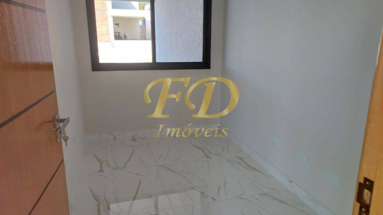 Imagem Casa de Condomínio com 3 Quartos à Venda, 670 m² em Atibaia