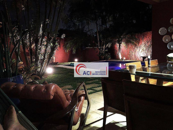 Imagem Casa com 3 Quartos à Venda, 350 m² em Granja Viana - Itapevi Imagem Casa com 3 Quartos à Venda, 350 m² em Granja Viana - Itapevi