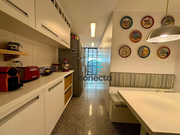 Imagem Apartamento com 3 Quartos à Venda, 119 m² em Icaraí - Niterói