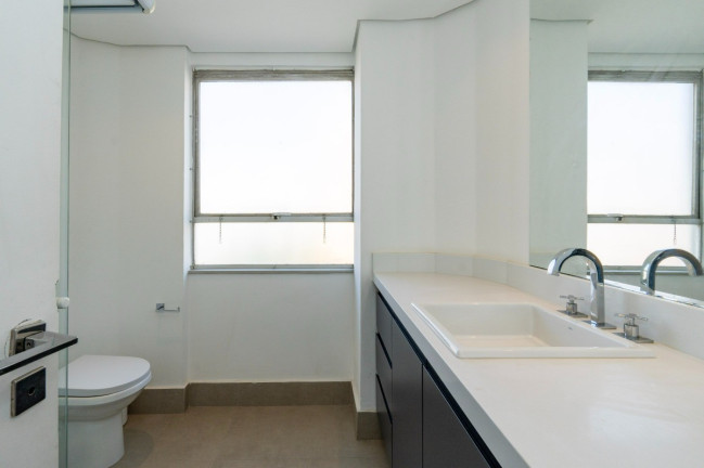 Imagem Apartamento com 3 Quartos à Venda, 121 m² em Moema - São Paulo