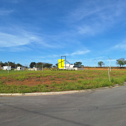 Imagem Terreno à Venda, 175 m² em Campinas - Pindamonhangaba