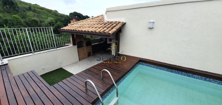 Imagem Cobertura com 3 Quartos à Venda, 200 m² em Ingá - Niterói