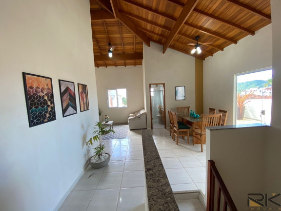 Imagem Cobertura com 3 Quartos à Venda, 176 m² em Itaguá - Ubatuba