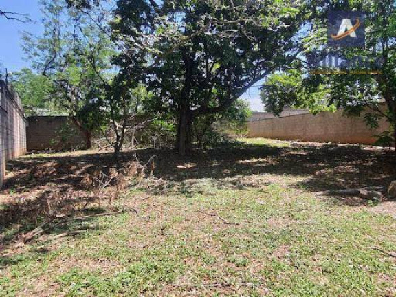 Terreno à Venda, 800 m² em Reserva Dos Vinhedos - Louveira