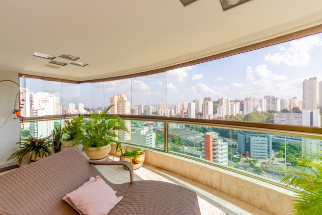 Imagem Apartamento com 4 Quartos à Venda, 228 m² em Vila Andrade - São Paulo Imagem Apartamento com 4 Quartos à Venda, 228 m² em Vila Andrade - São Paulo