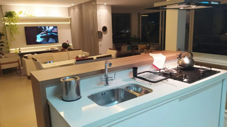 Imagem Casa de Condomínio com 4 Quartos à Venda, 530 m² em Córrego Grande - Florianópolis