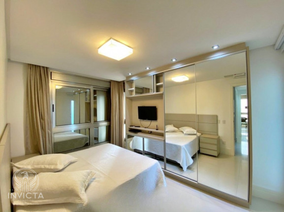 Imagem Apartamento com 4 Quartos à Venda, 295 m² em Centro - Balneário Camboriú Imagem Apartamento com 4 Quartos à Venda, 295 m² em Centro - Balneário Camboriú