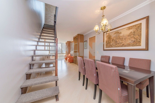 Imagem Apartamento com 2 Quartos à Venda, 113 m² em Moinhos De Vento - Porto Alegre