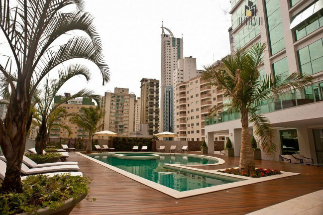 Imagem Apartamento com 3 Quartos à Venda, 161 m² em Centro - Balneário Camboriú Imagem Apartamento com 3 Quartos à Venda, 161 m² em Centro - Balneário Camboriú