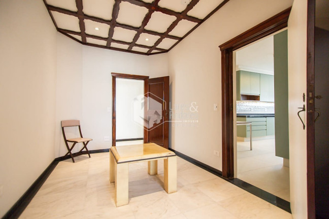 Imagem Apartamento com 3 Quartos à Venda, 268 m² em Santa Cecília - São Paulo